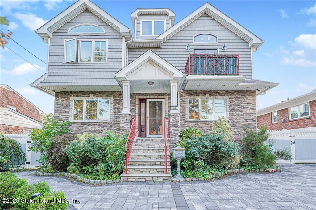 68 Kensington Avenue Image 1