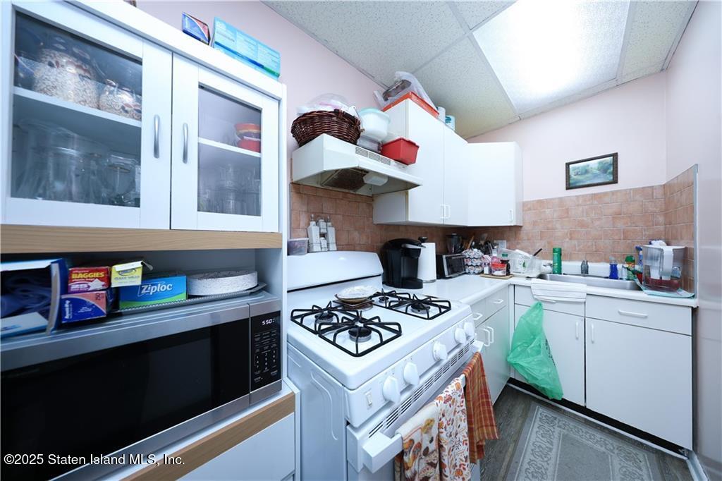 273 Clifton Avenue, Staten Island, NY, 10305 image 9