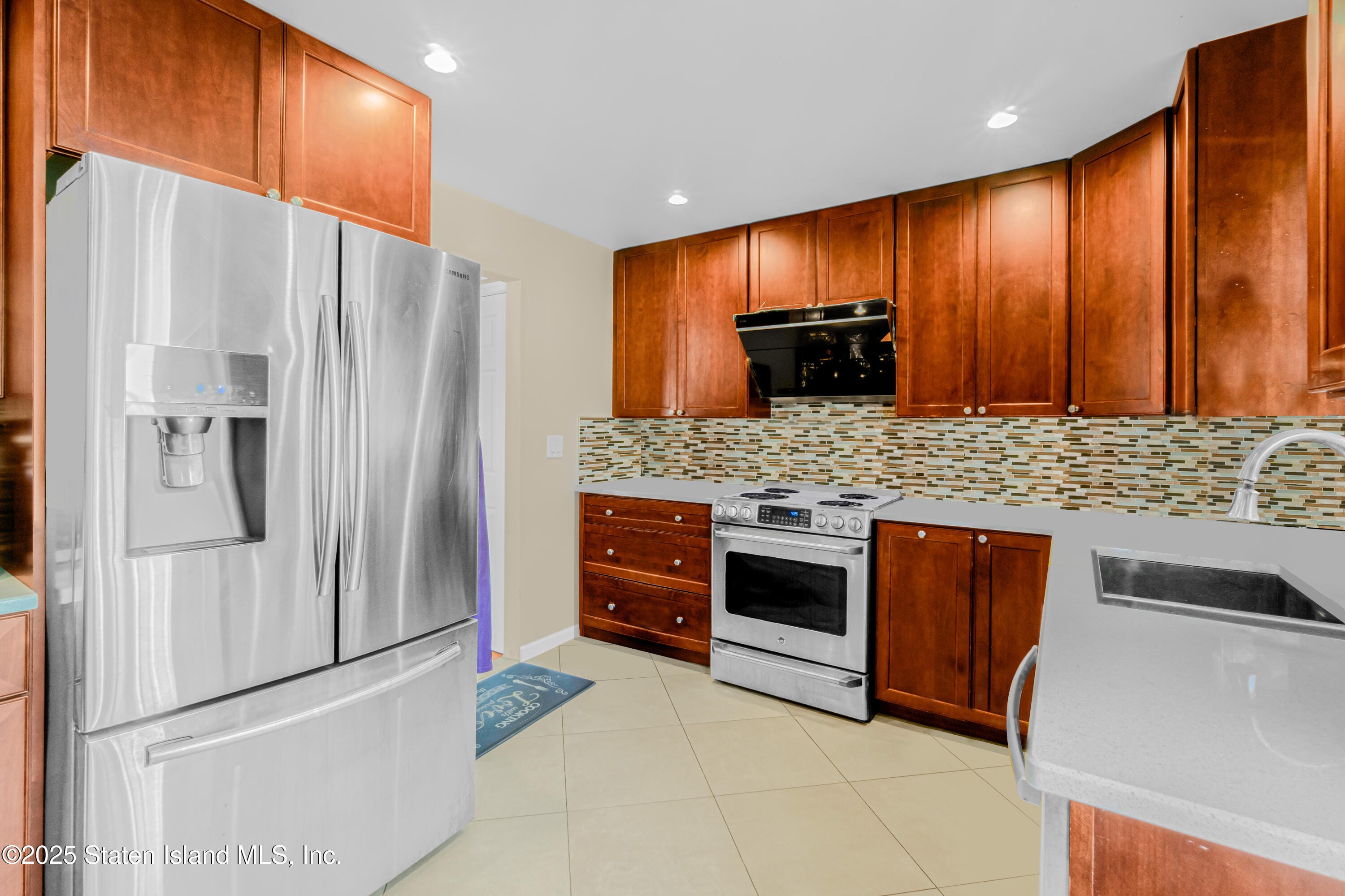 23 Deirdre Court, Staten Island, NY, 10304 image 7