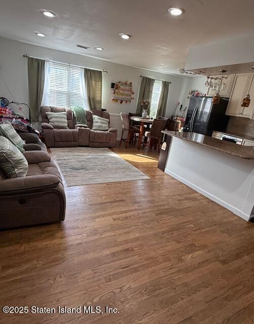 924 Armstrong Avenue 2-3 Image 4