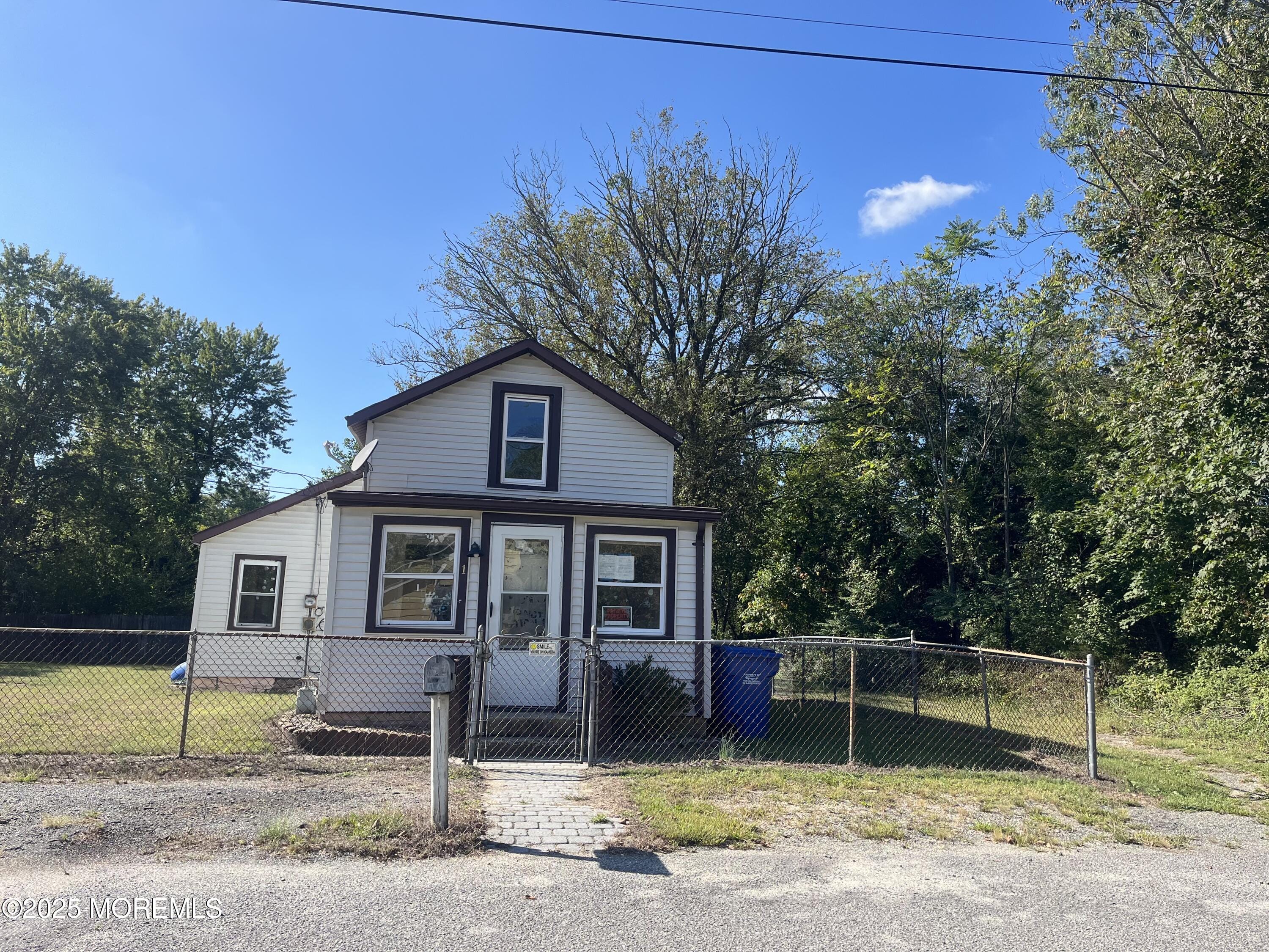 1 2nd Street, Lakehurst, NJ, 08733