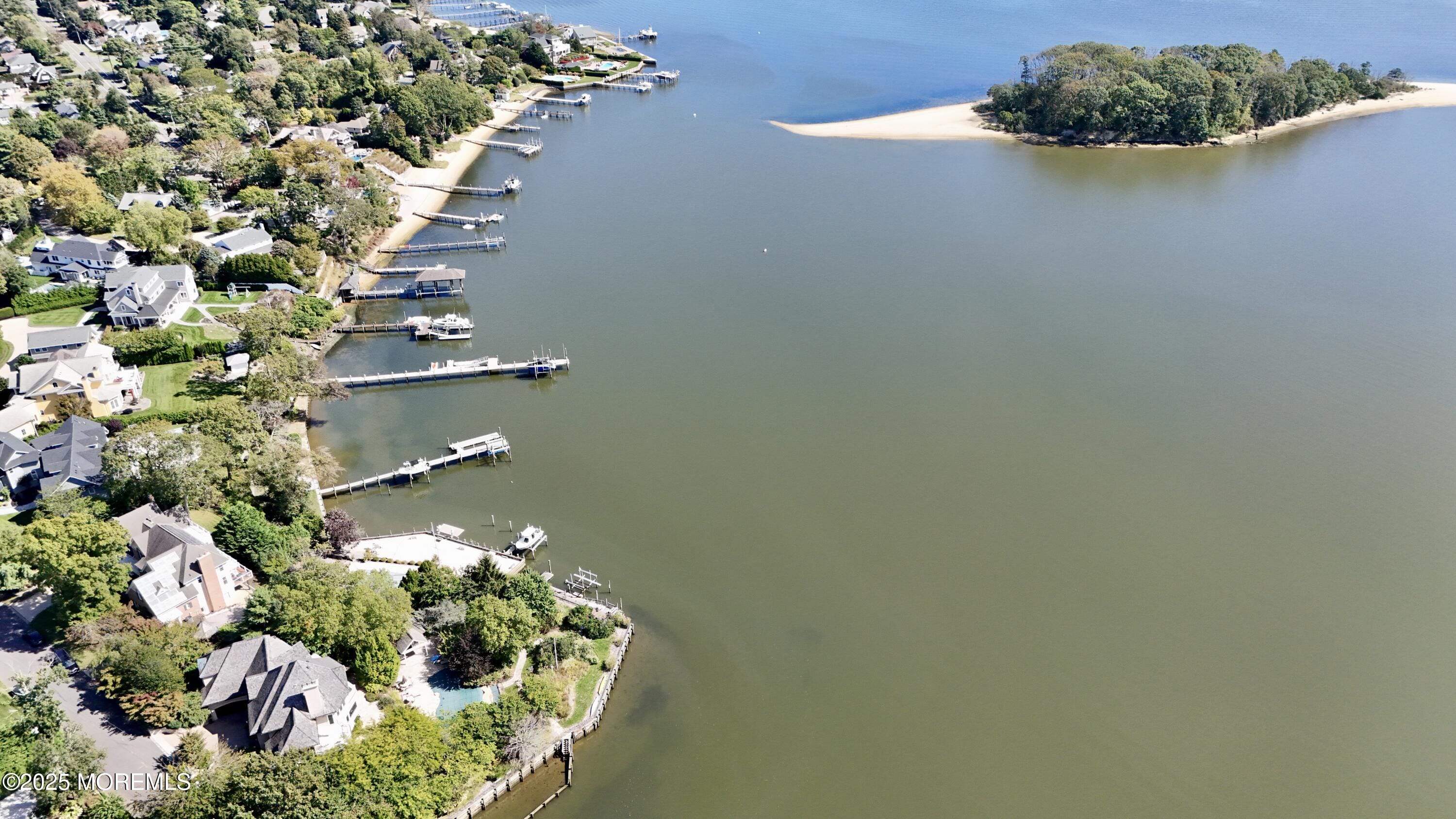 1012 Brainard Place Image 2