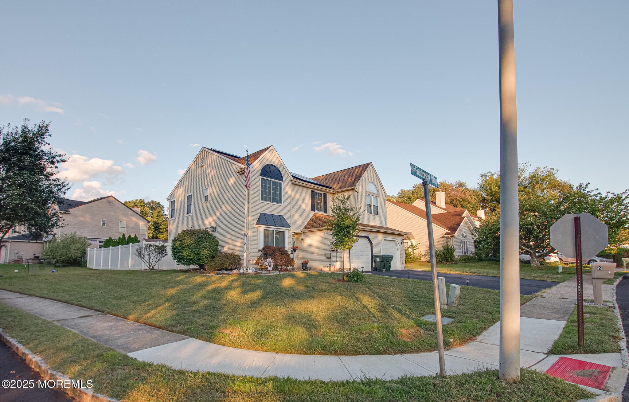 2 Fieldcrest Way Image 5