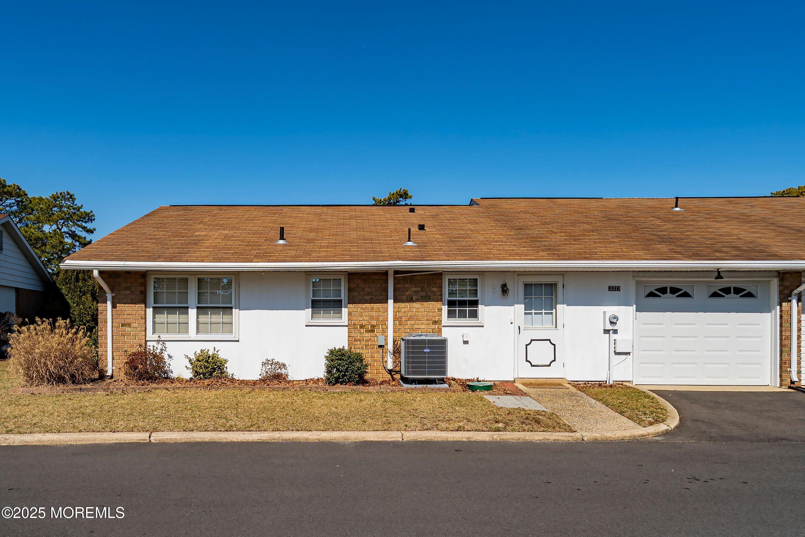 32D Sterling Street, Manchester, NJ, 08759