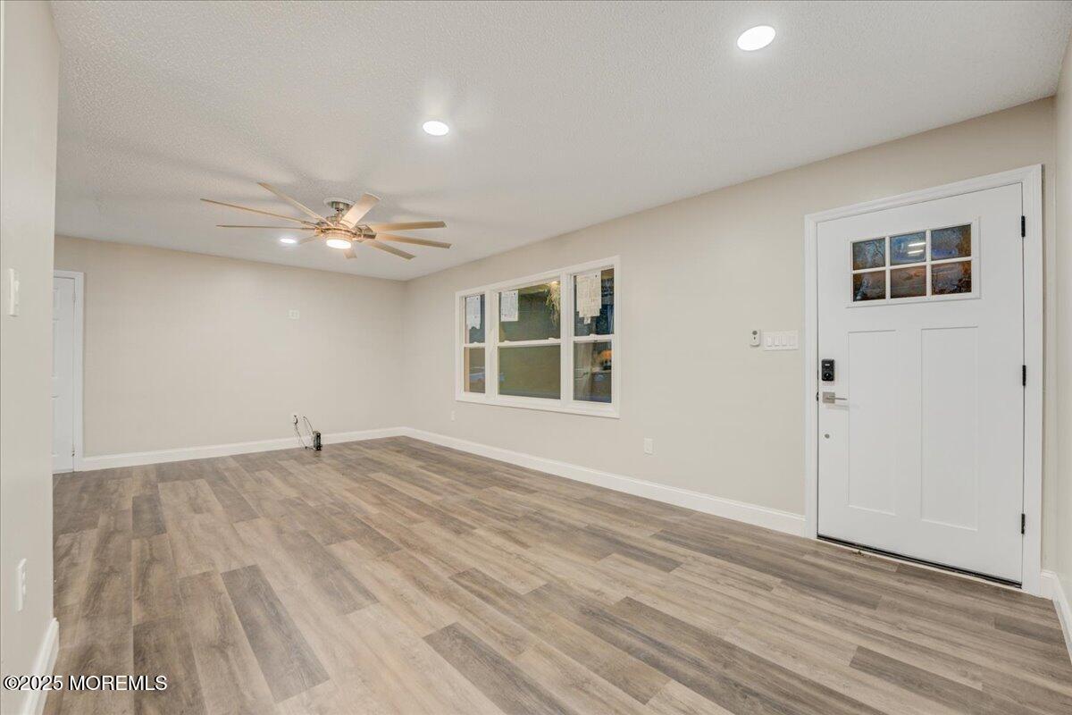304 Otter Avenue Image 3