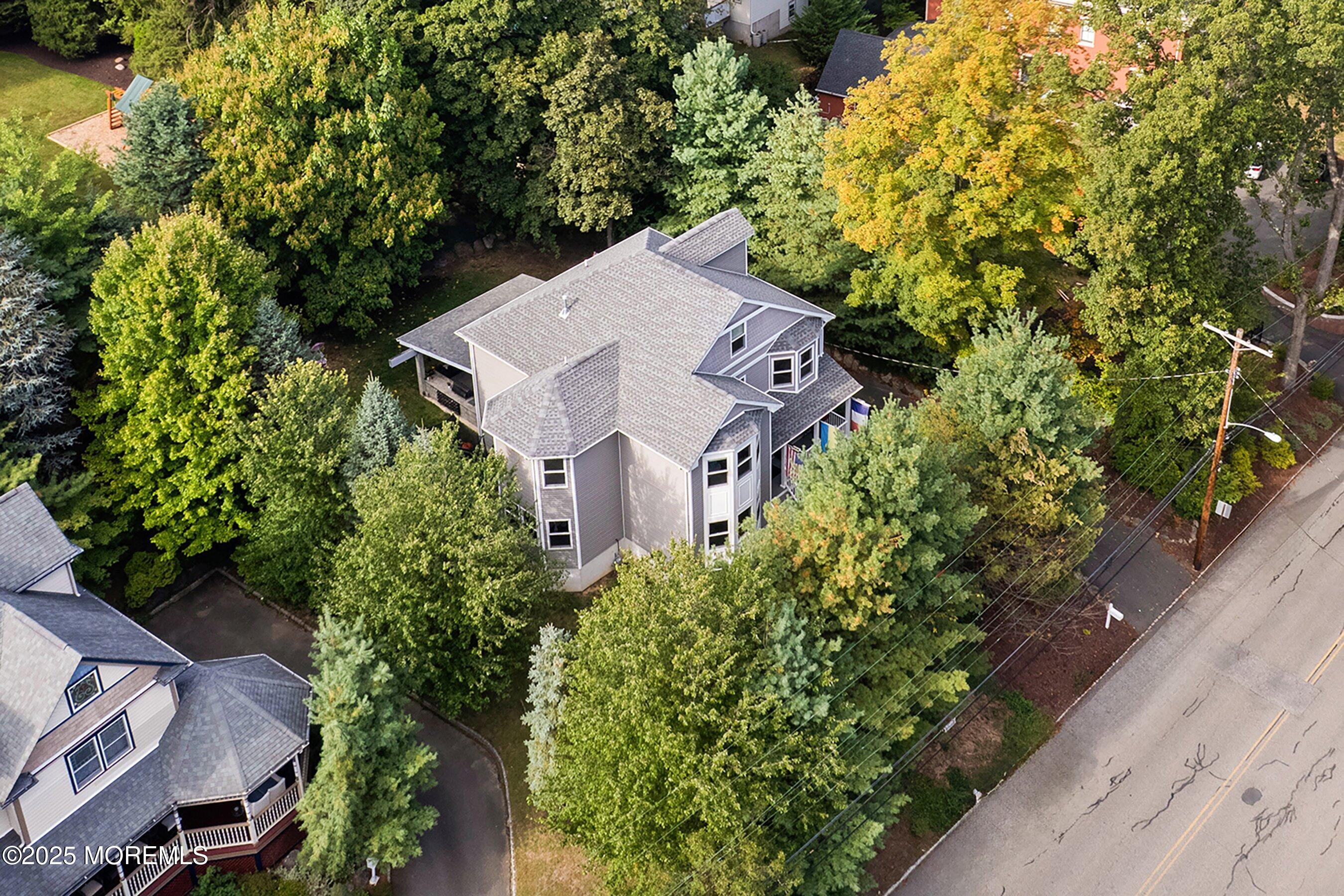 319 Morris Avenue Image 2