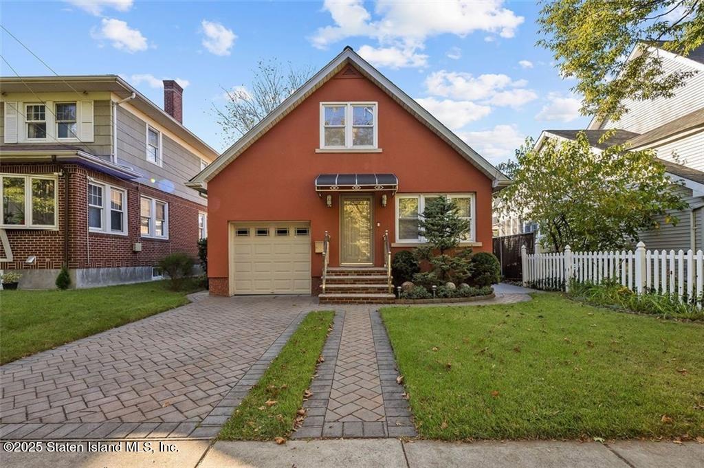 109 10th Street, Staten Island, NY, 10306