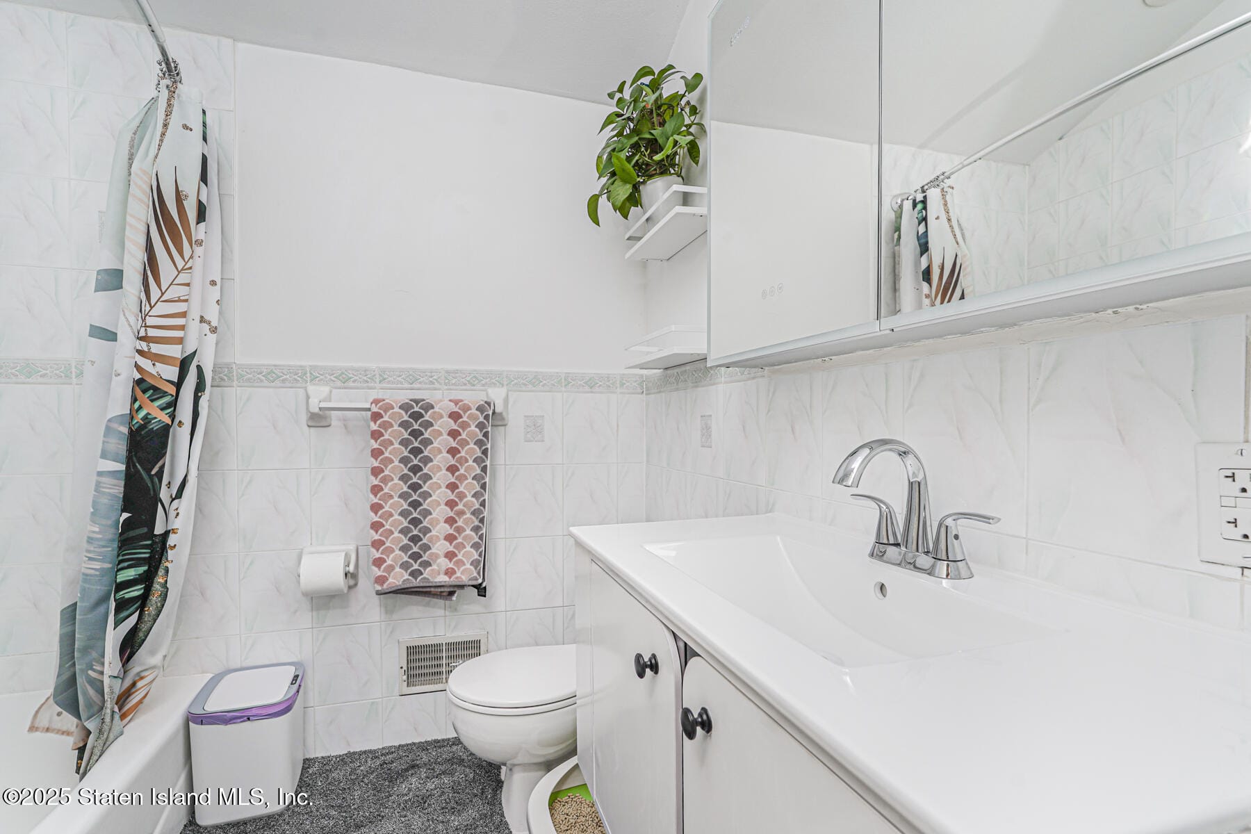 98 N Railroad Avenue, Staten Island, NY, 10304 image 17