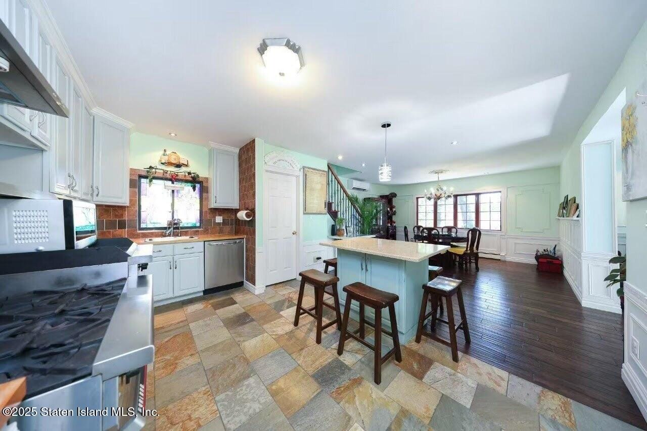 714 Annadale Road, Staten Island, NY, 10312 image 9
