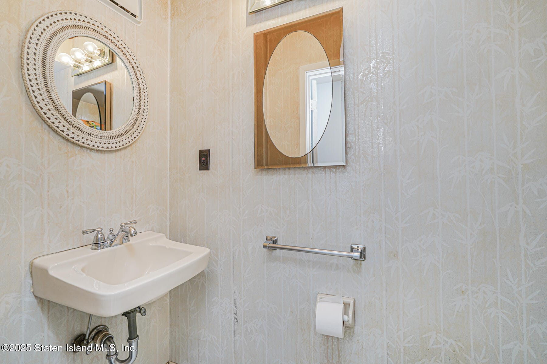 4 Mccormick Place, Staten Island, NY, 10305 image 7