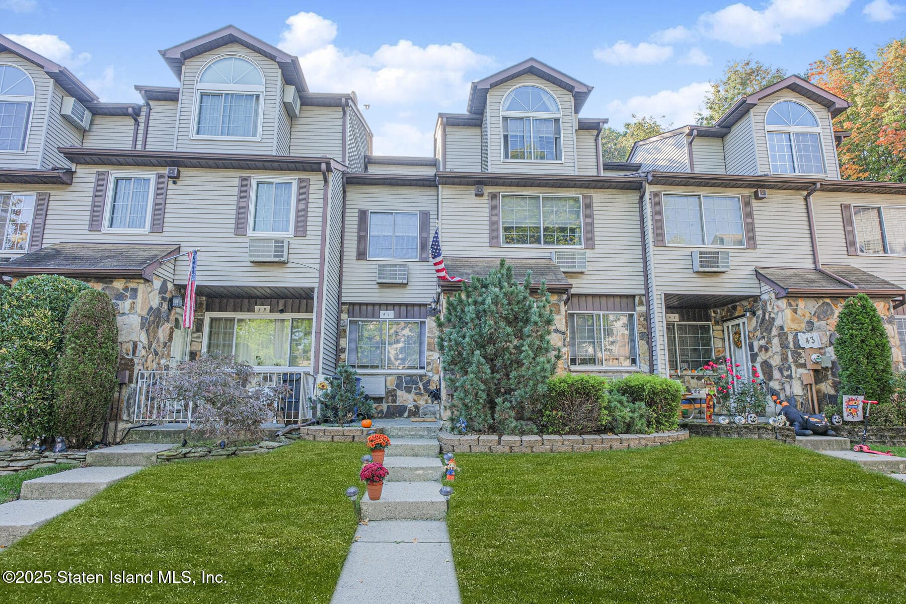 41 Croft Court Image 1