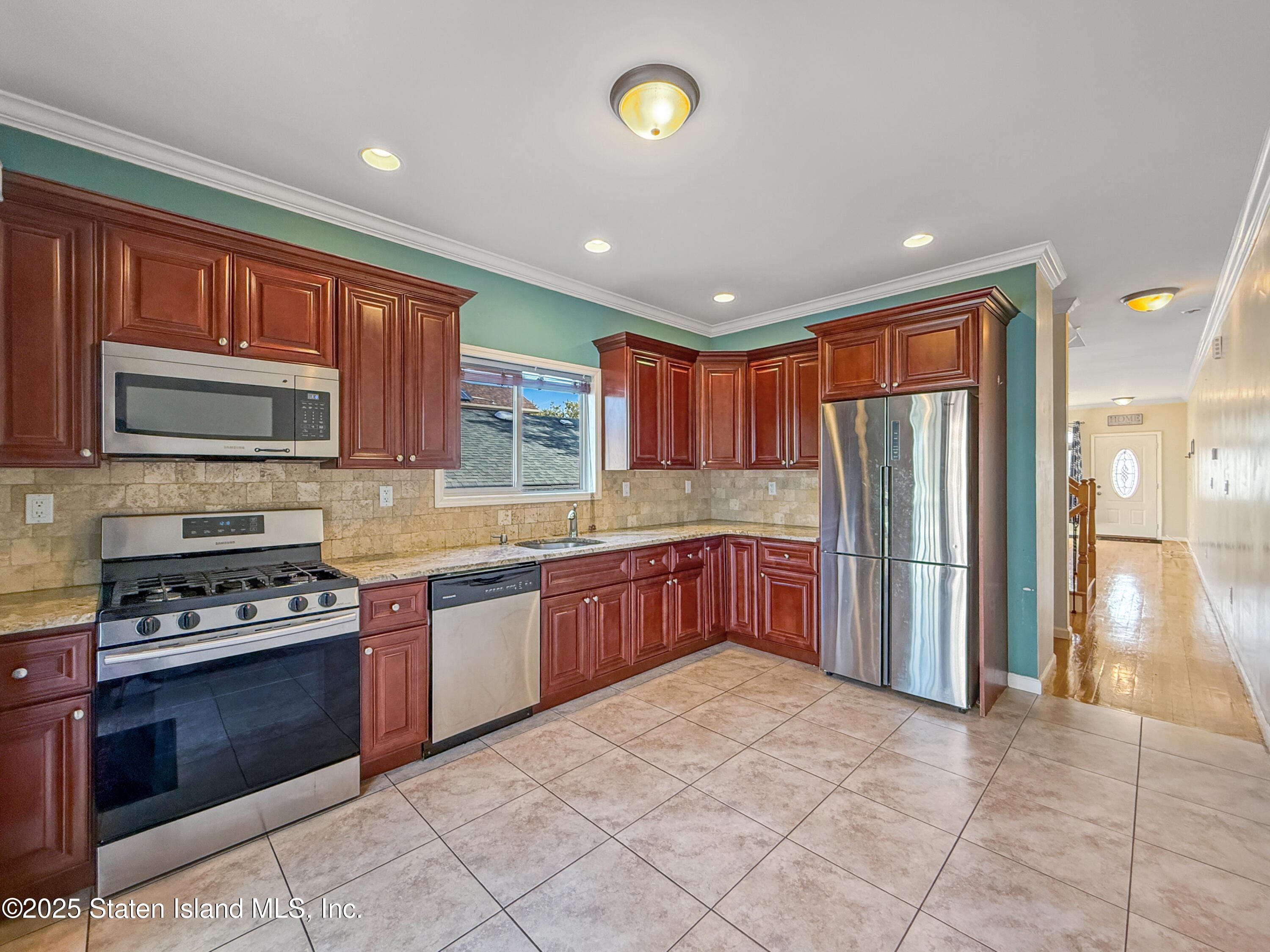 592 Woolley Avenue, Staten Island, NY, 10314 image 6