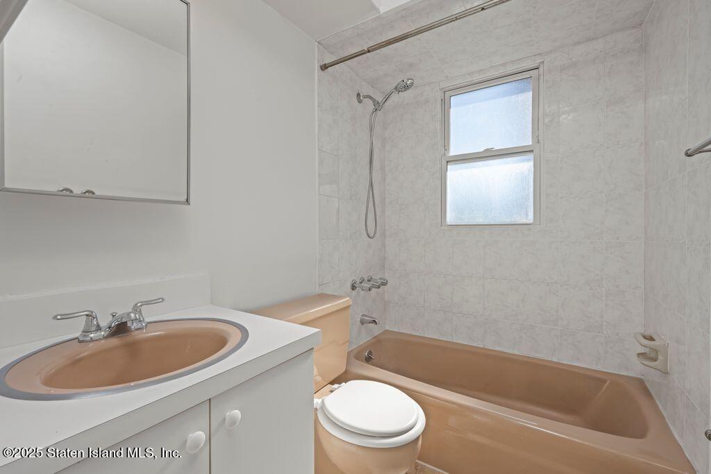 220 O\'Gorman Avenue, Staten Island, NY, 10306 image 16