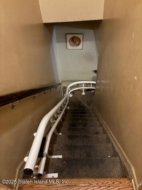 202 Chestnut Avenue, Staten Island, NY, 10305 image 23