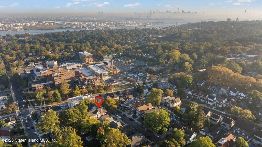 354 Hoyt Avenue Image 5