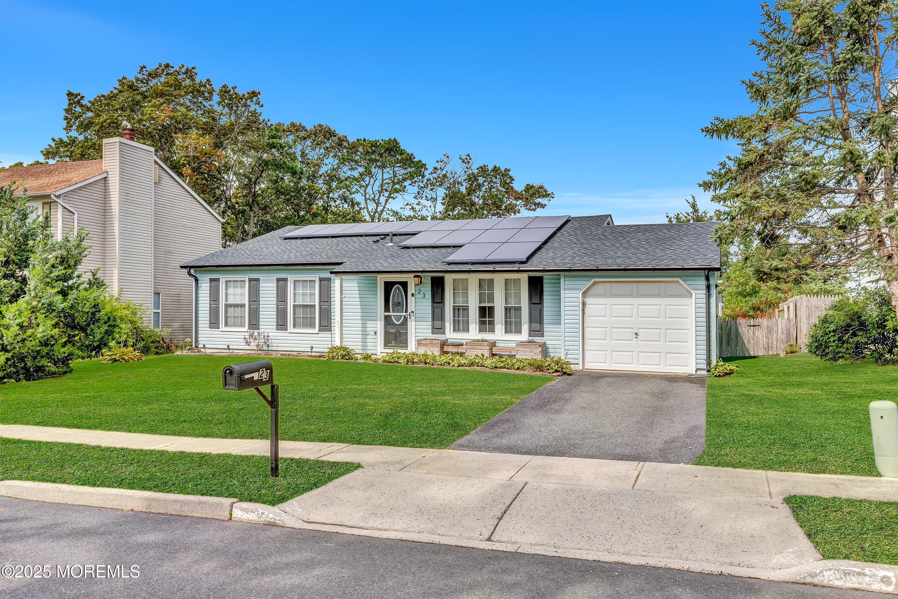 23 Sextant Drive Image 1