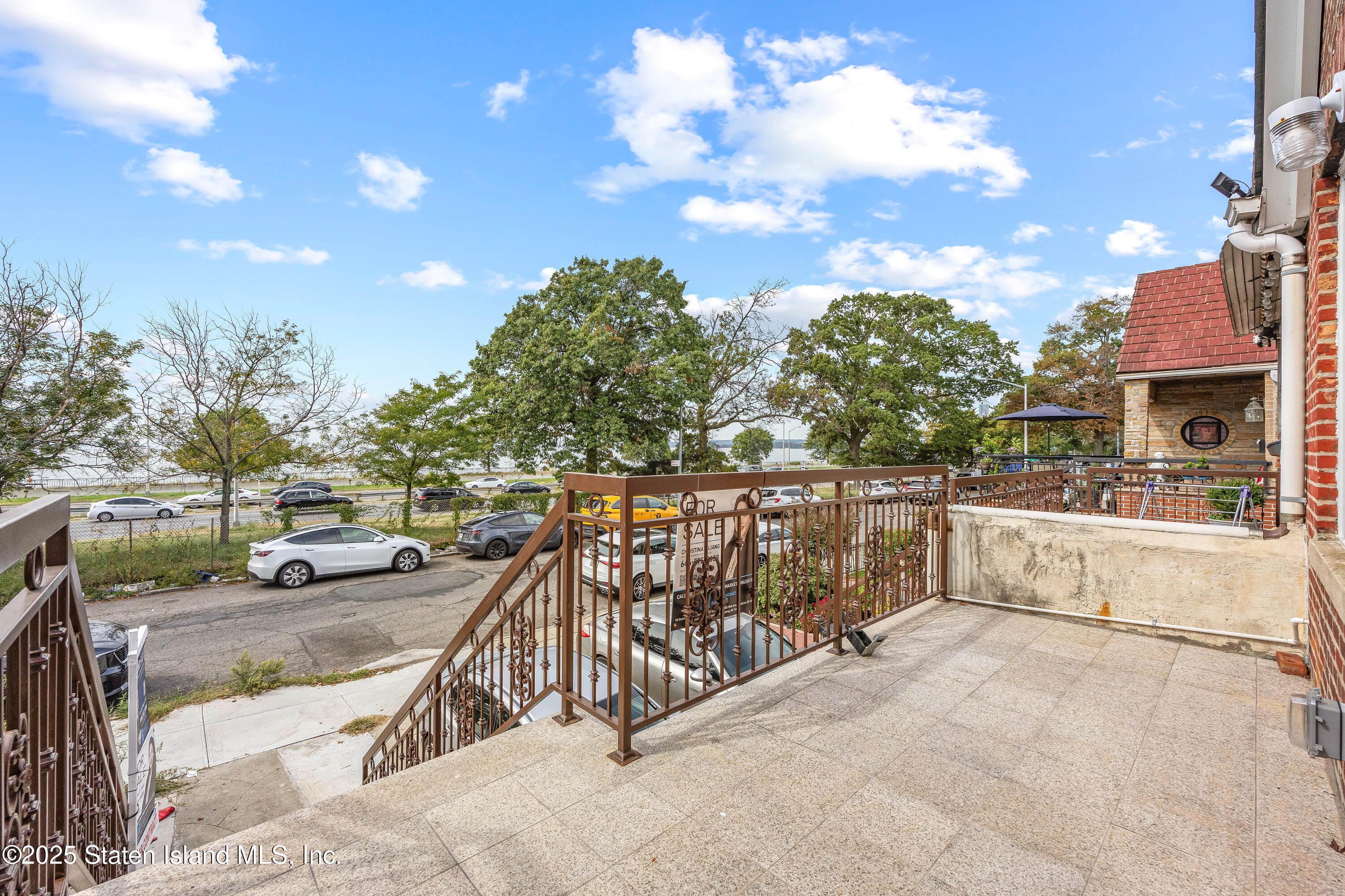 1383 Shore Parkway Image 3