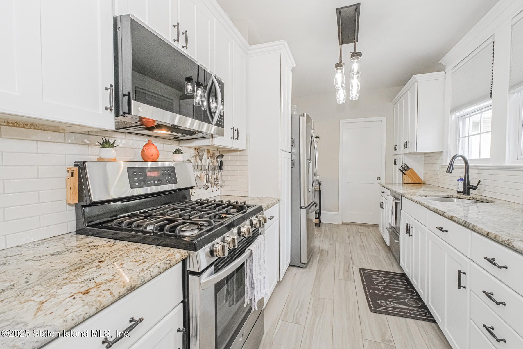 349 College Avenue, Staten Island, NY, 10314 image 13