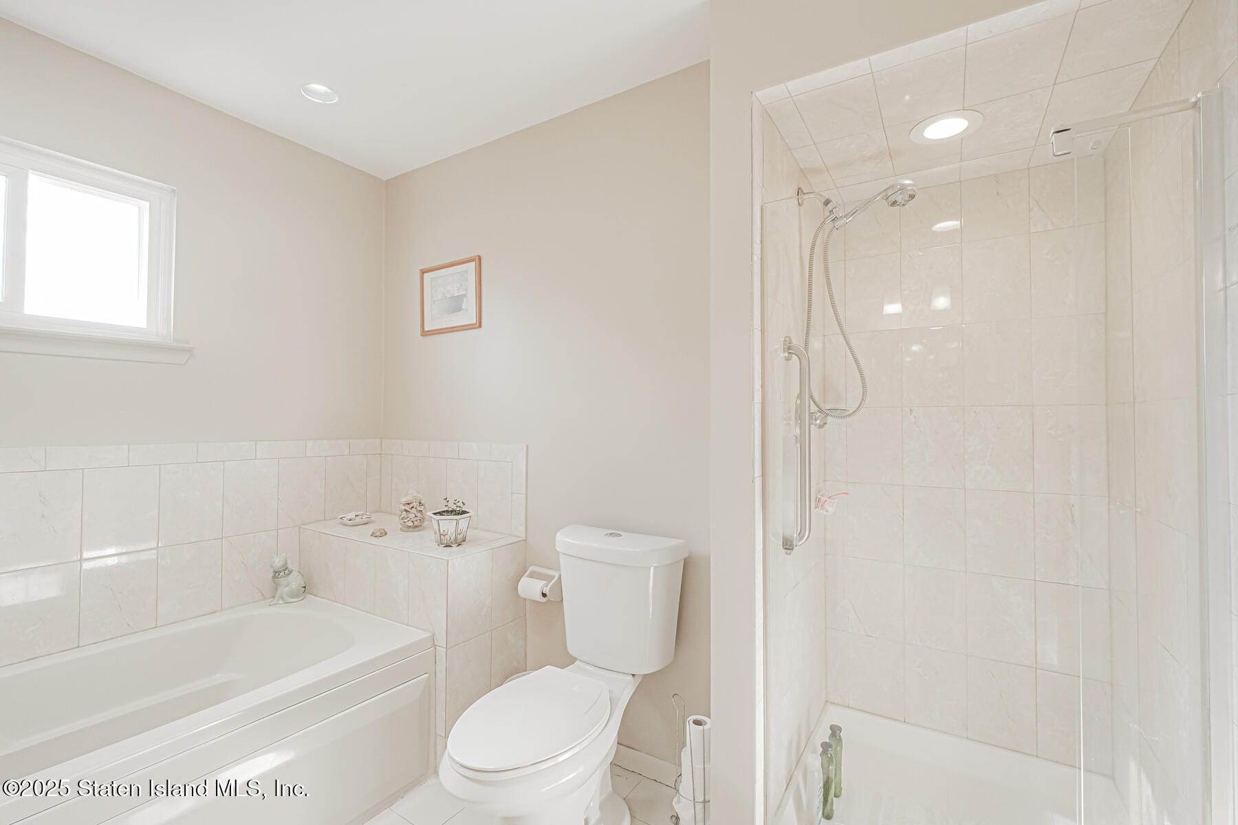 22 Crest Loop, Staten Island, NY, 10312 image 27