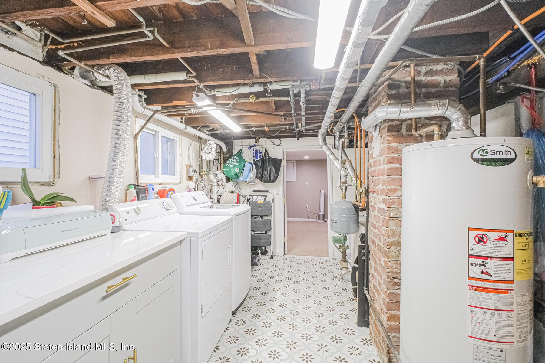 349 College Avenue, Staten Island, NY, 10314 image 37