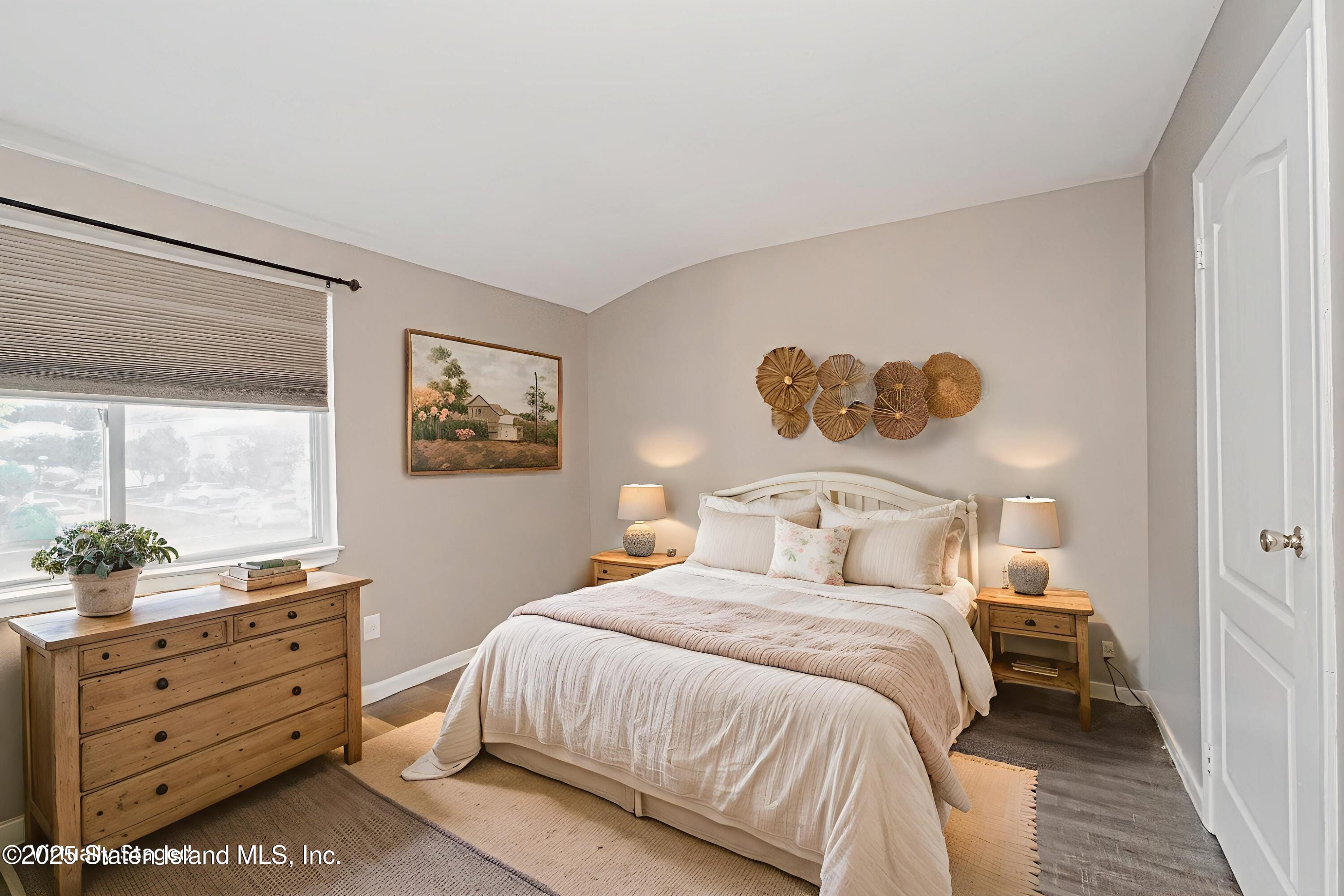 34 Lorraine Loop, Staten Island, NY, 10309 image 13