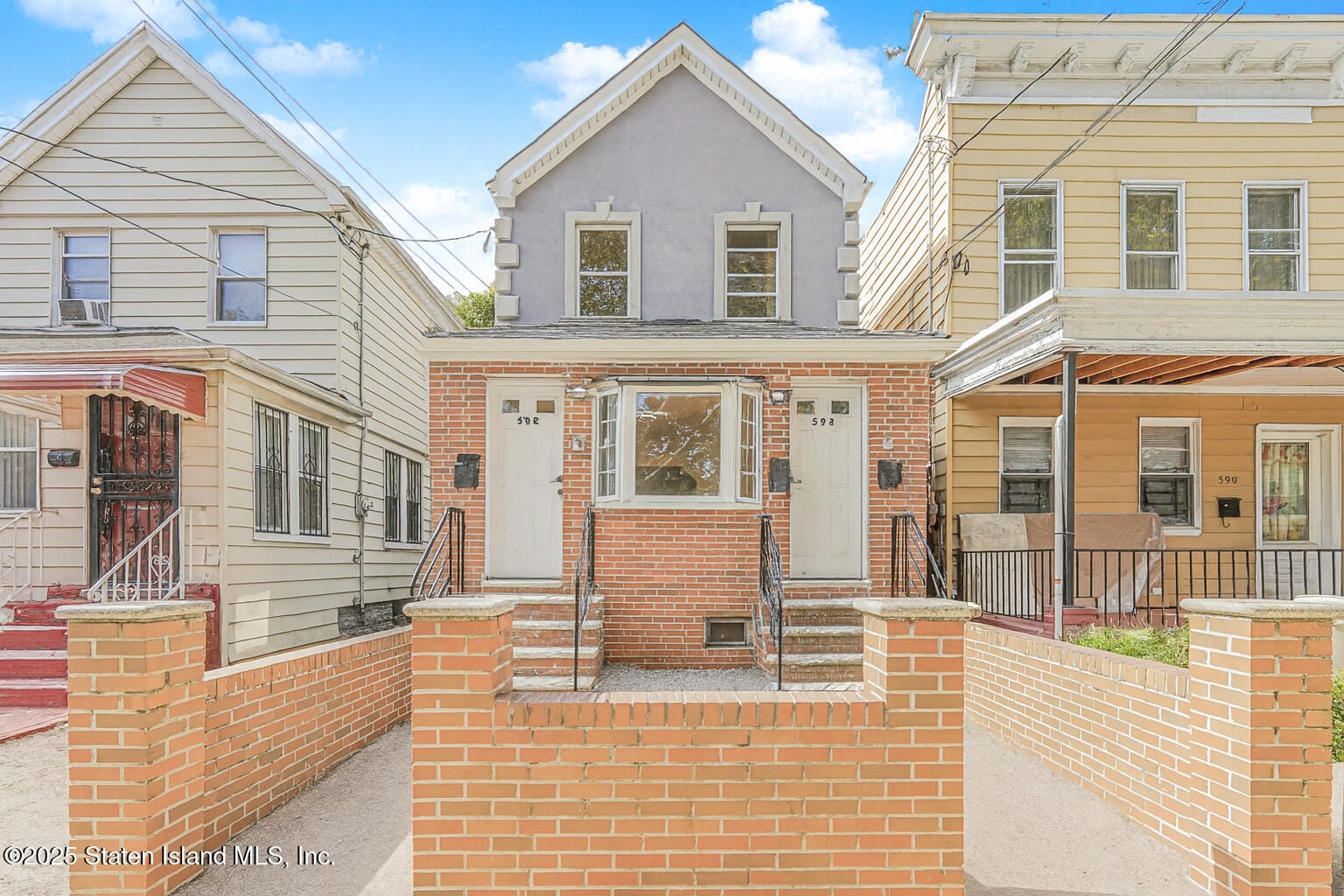 592 East 39th Street Image 1