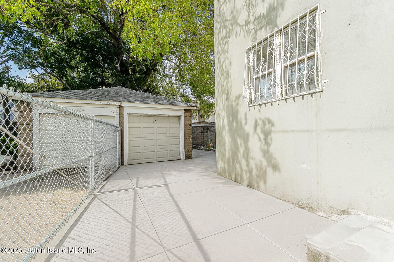 592 East 39th Street, Brooklyn, NY, 11203 image 22