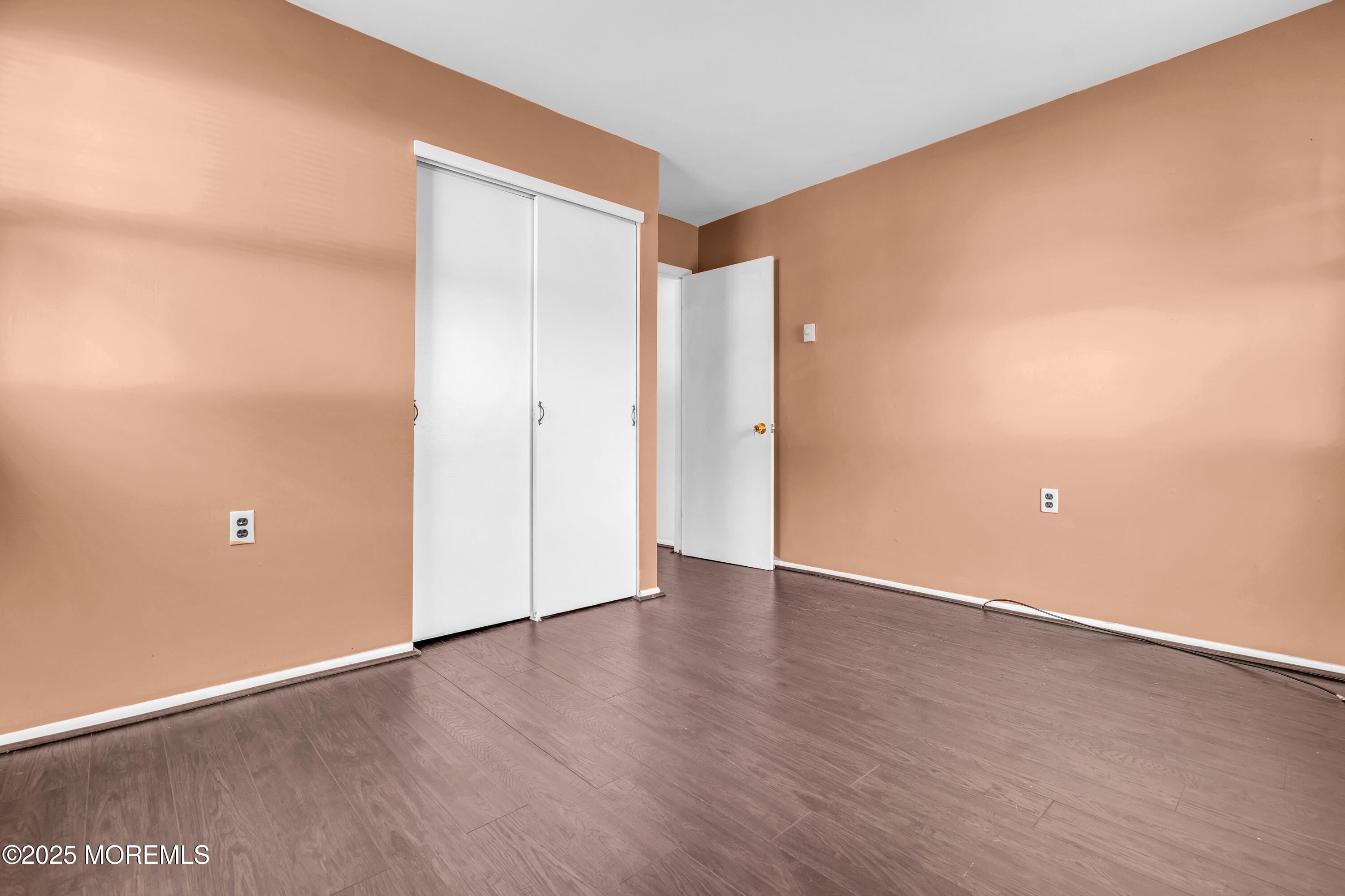 11 Hartford Road 70 Image 3