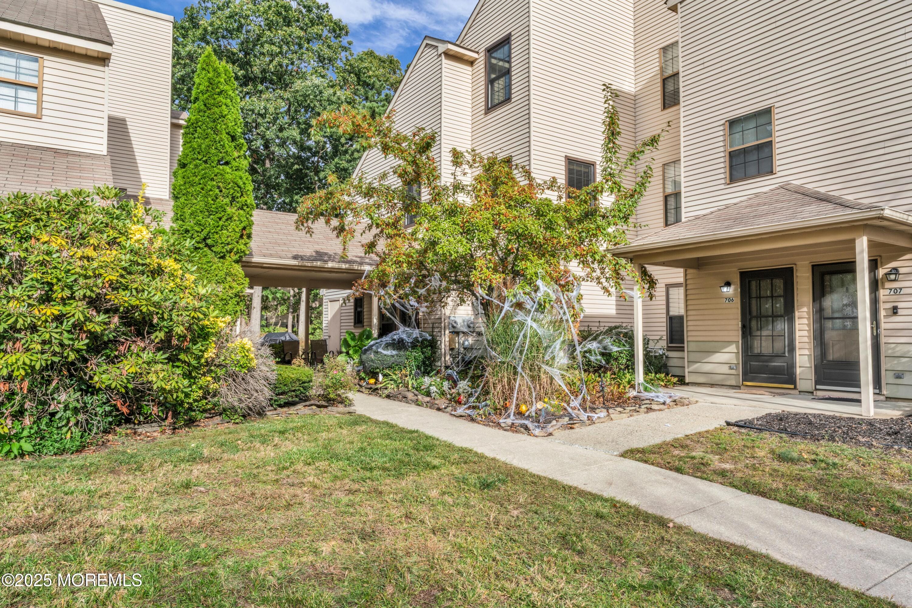 709 Bluebell Drive Image 2