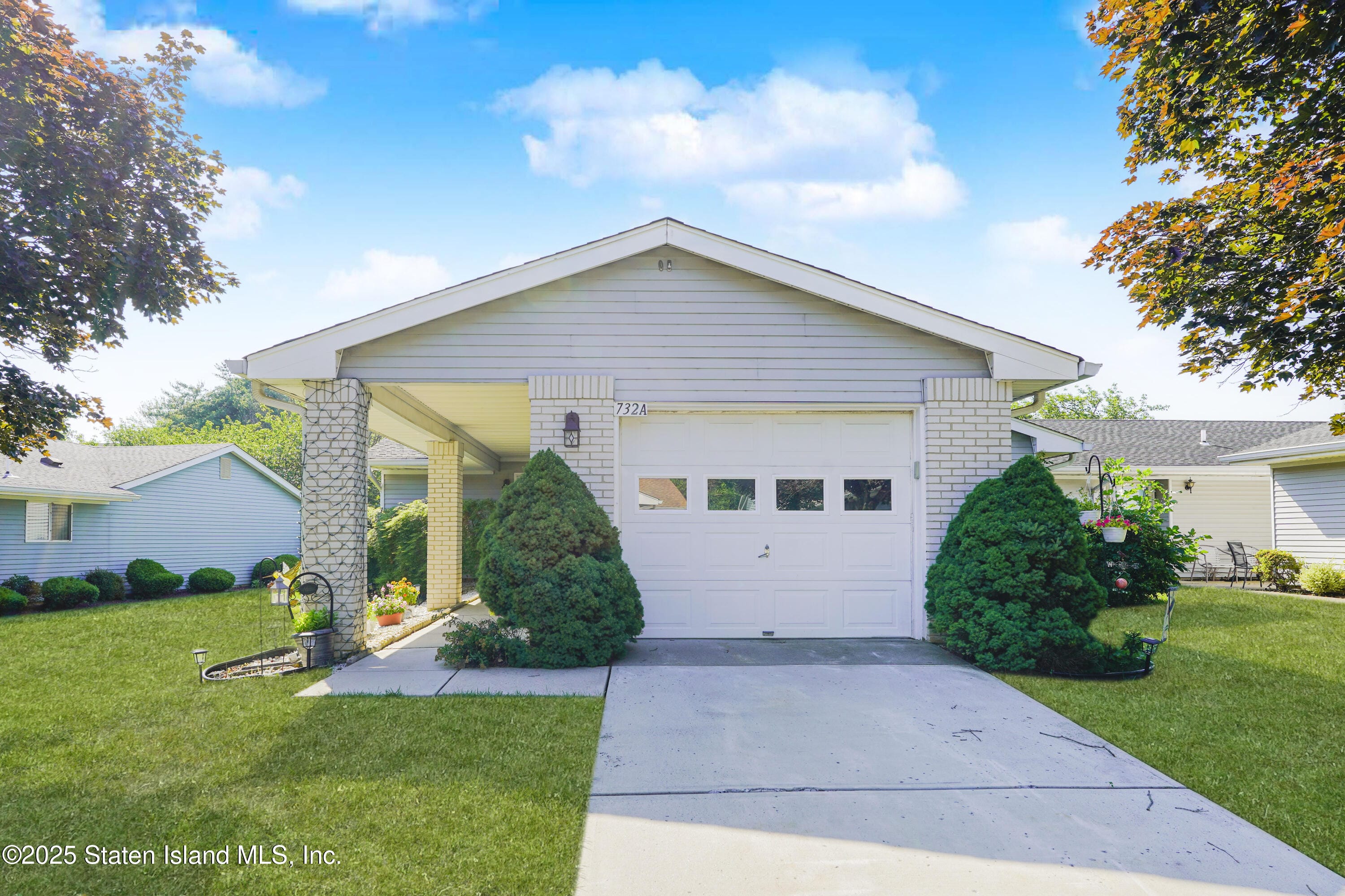 732 Ralston Plaza A Image 2