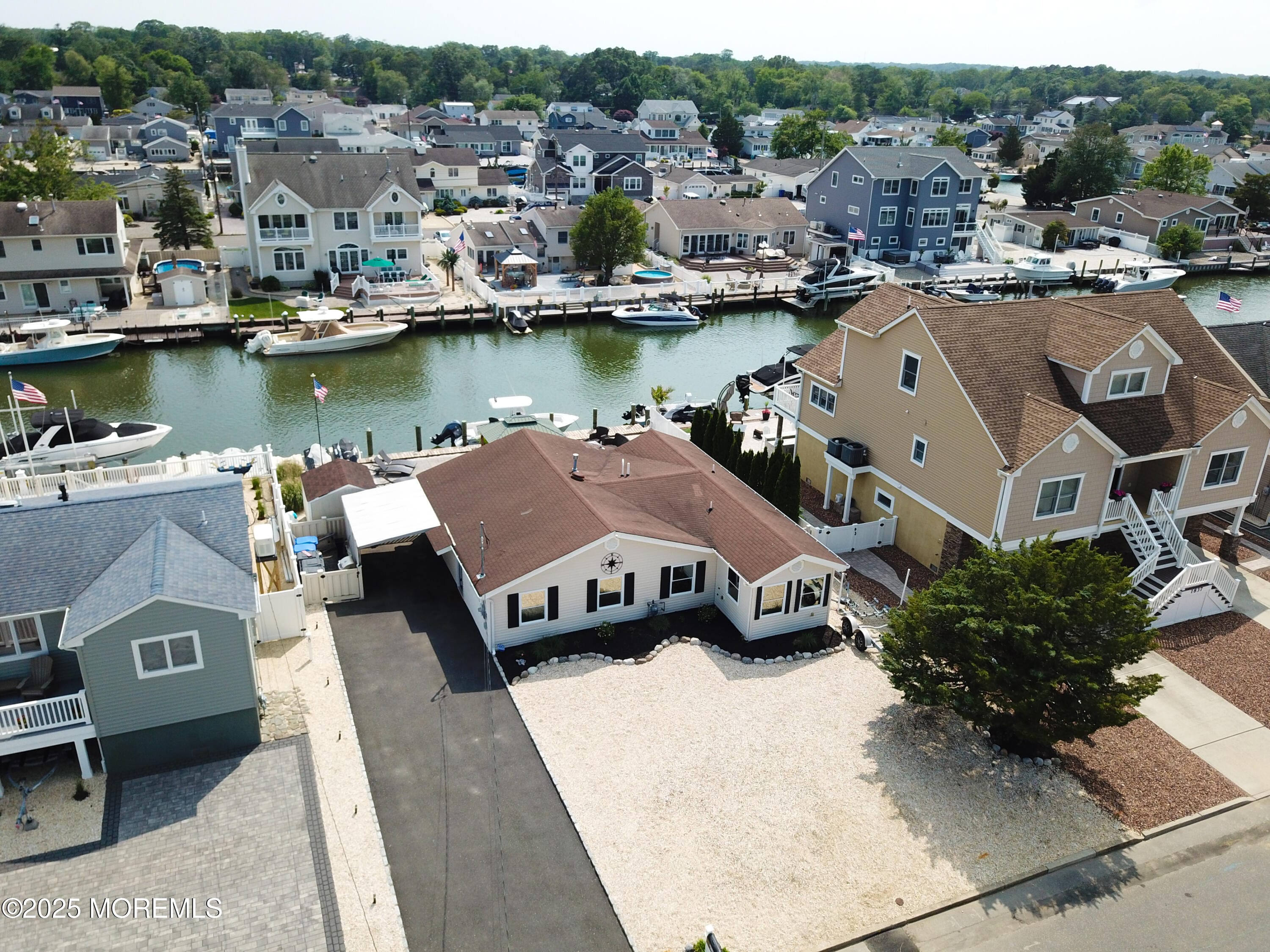 1841 Starboard Court Image 2