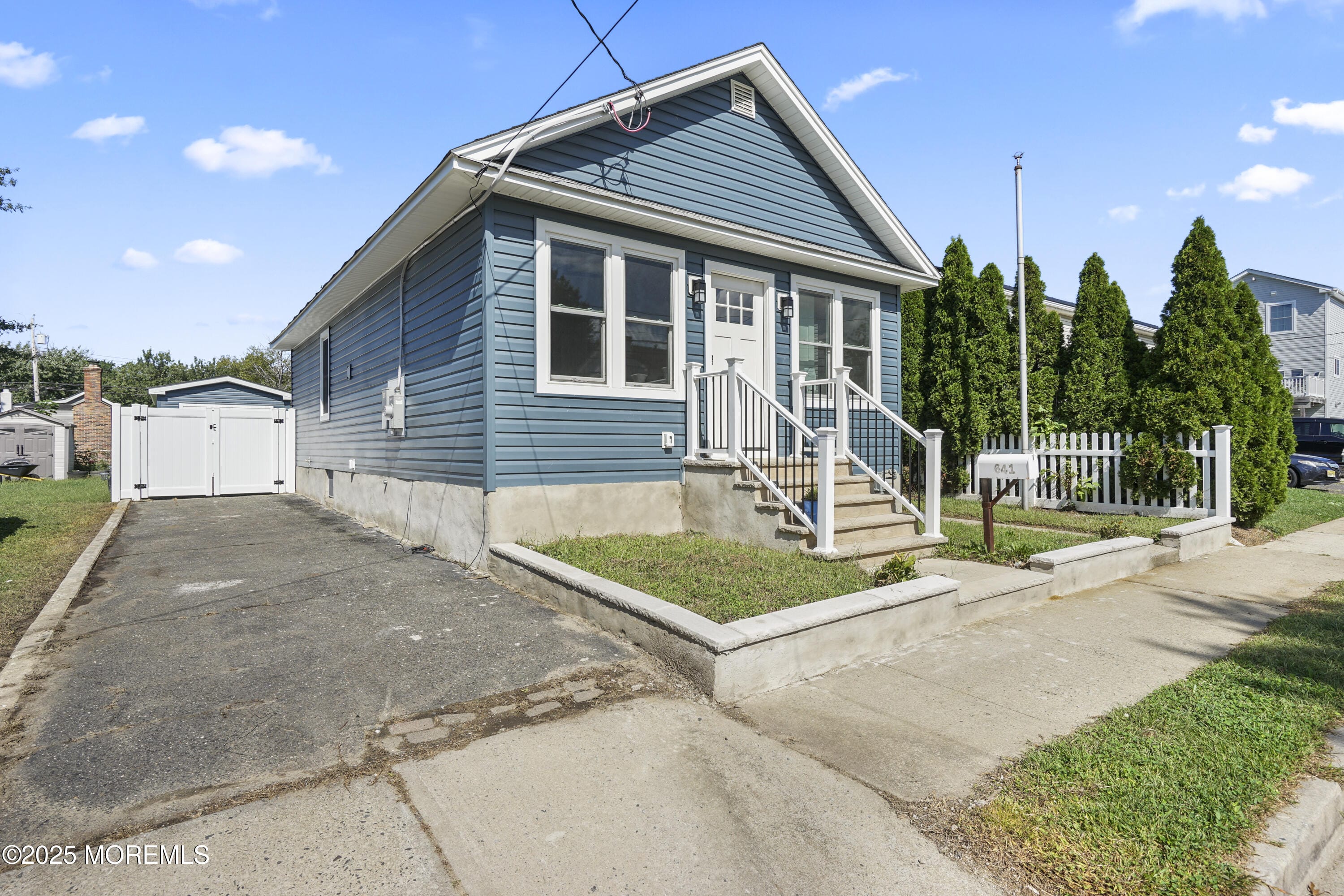 641 Mornigside Avenue Image 3