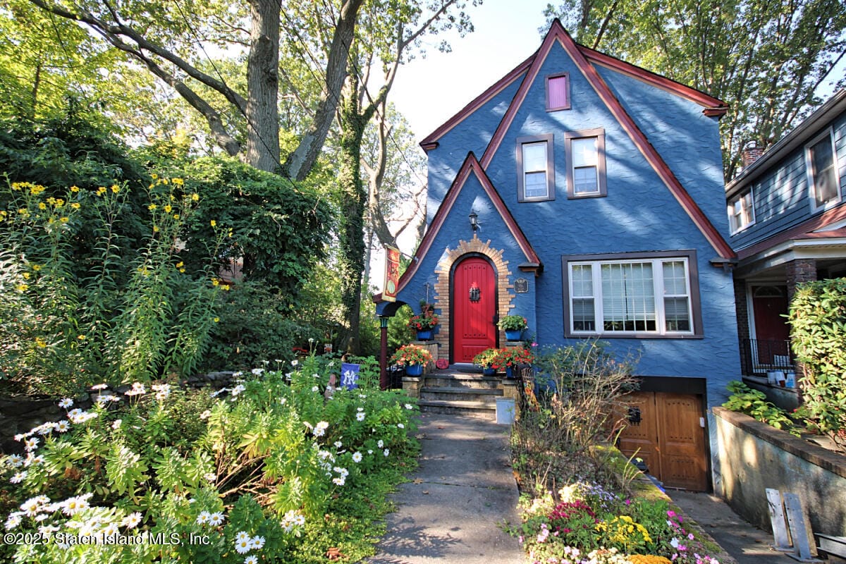 54 City Boulevard Image 2