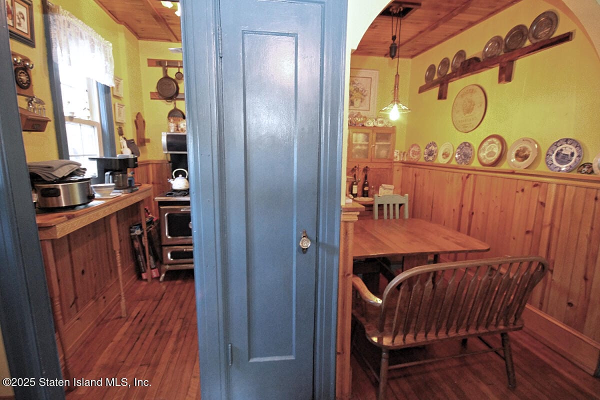 54 City Boulevard, Staten Island, NY, 10301 image 16