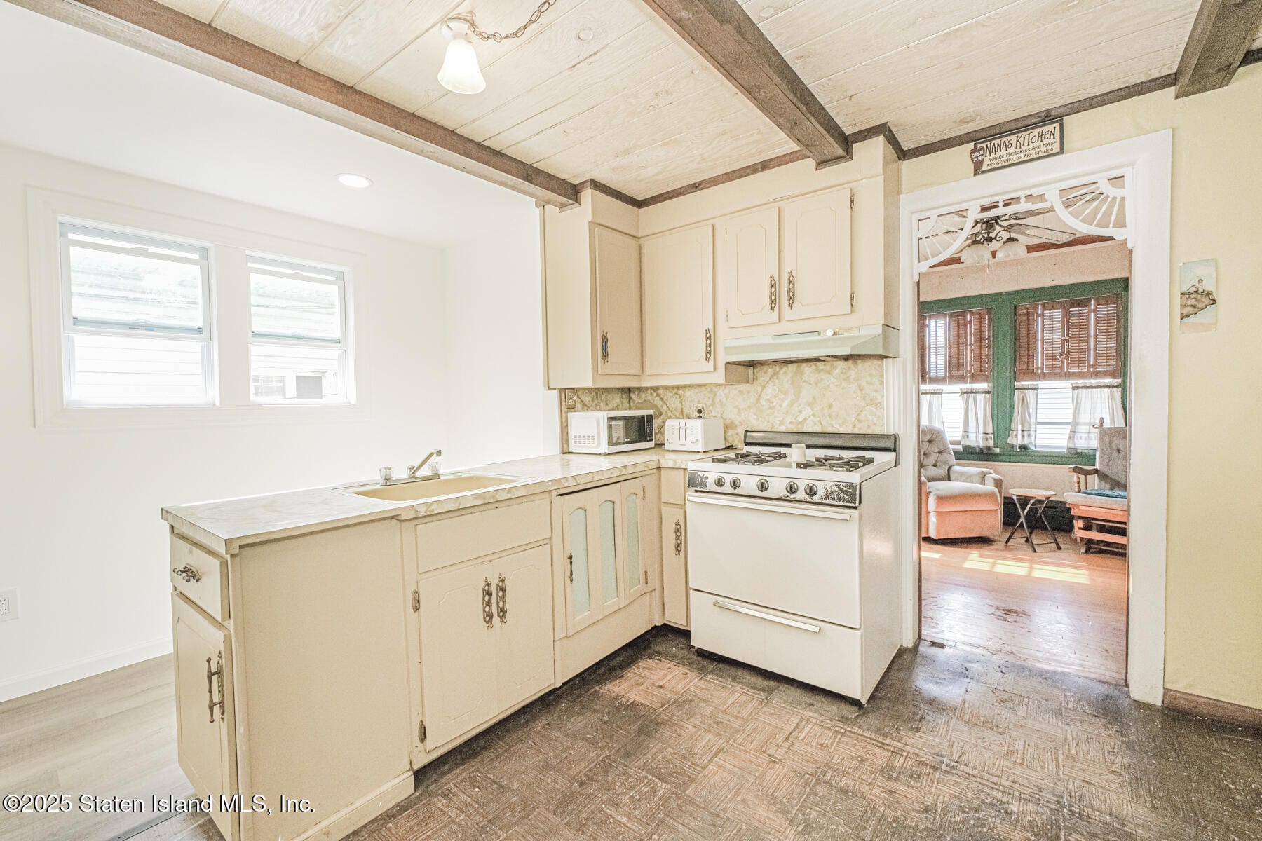 67 Canton Court Image 4