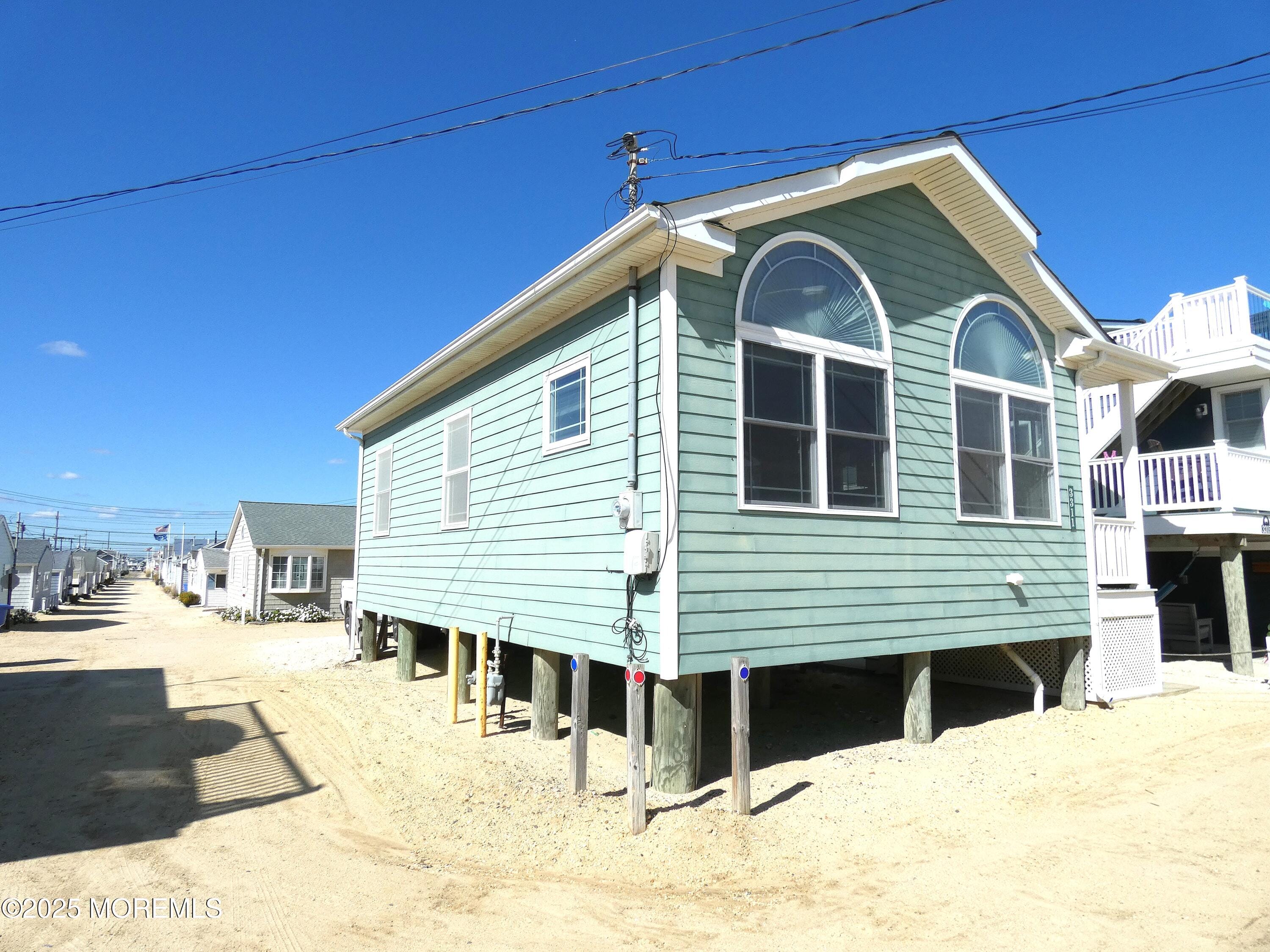 3311 Seaview Road Image 2