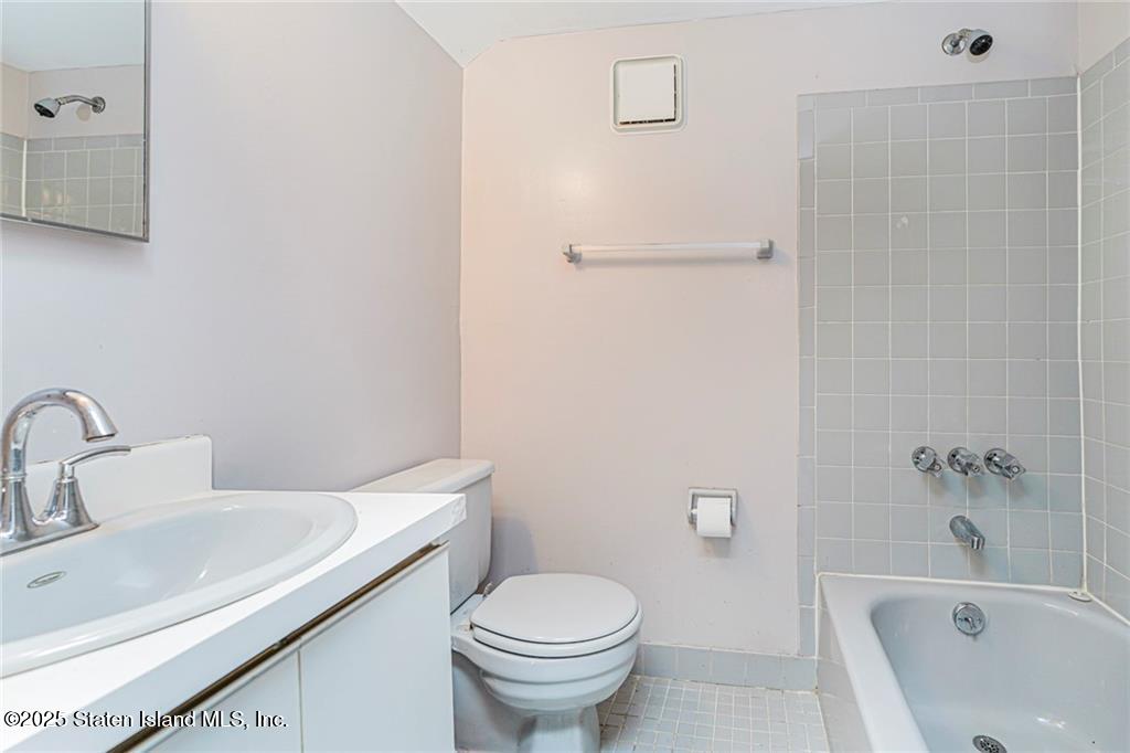 414 Wilcox Street, Staten Island, NY, 10303 image 6