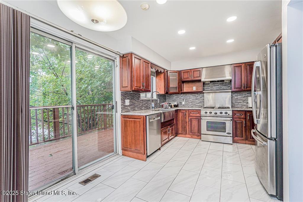 414 Wilcox Street, Staten Island, NY, 10303 image 10