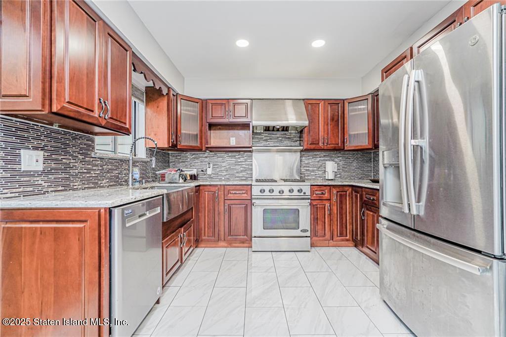 414 Wilcox Street, Staten Island, NY, 10303 image 12