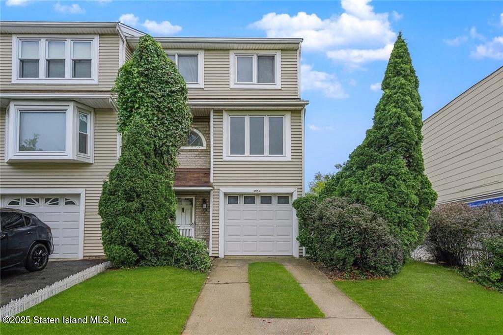 414 Wilcox Street, Staten Island, NY, 10303