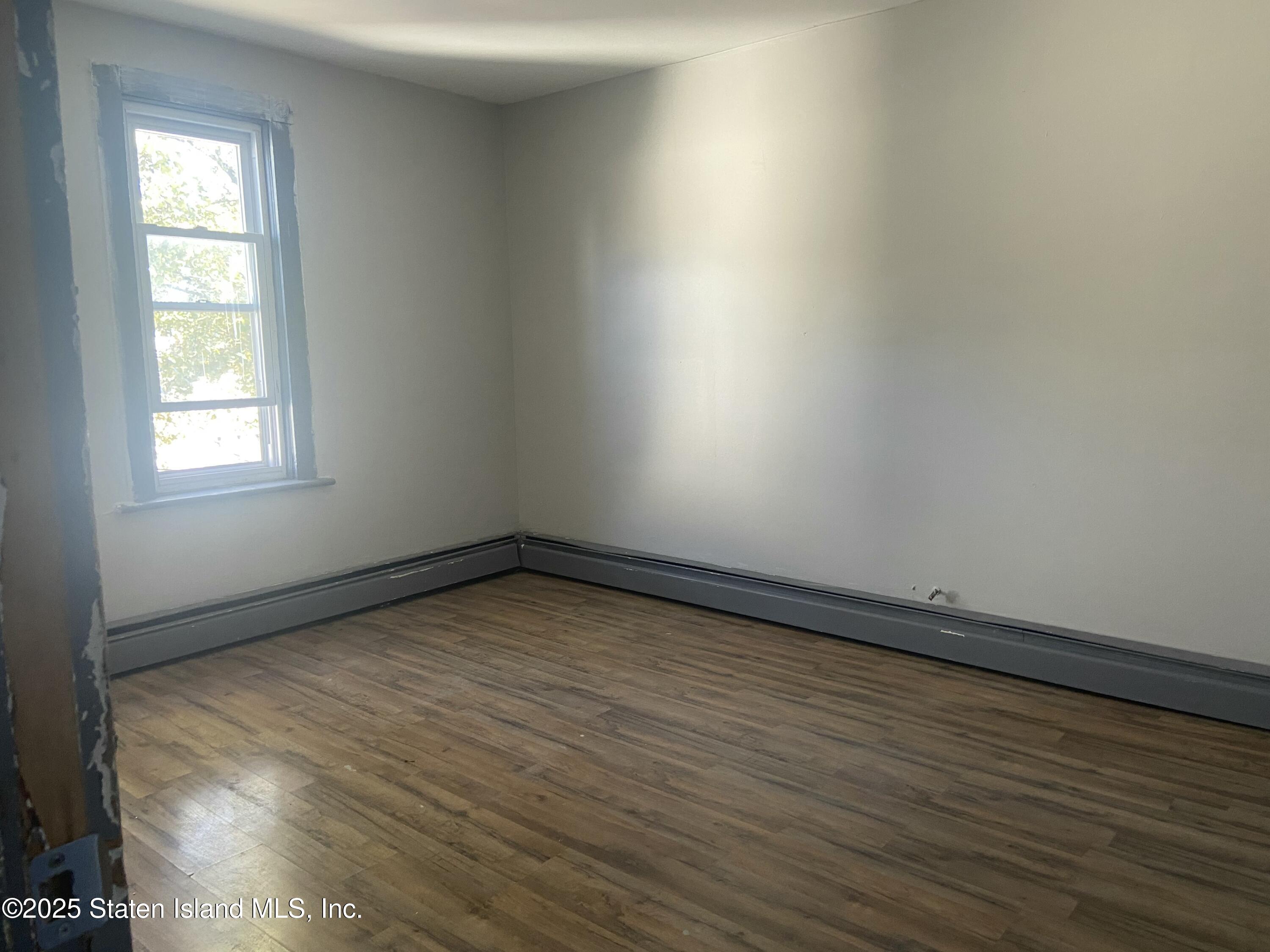 214 Bay Street, Staten Island, NY, 10301 image 10