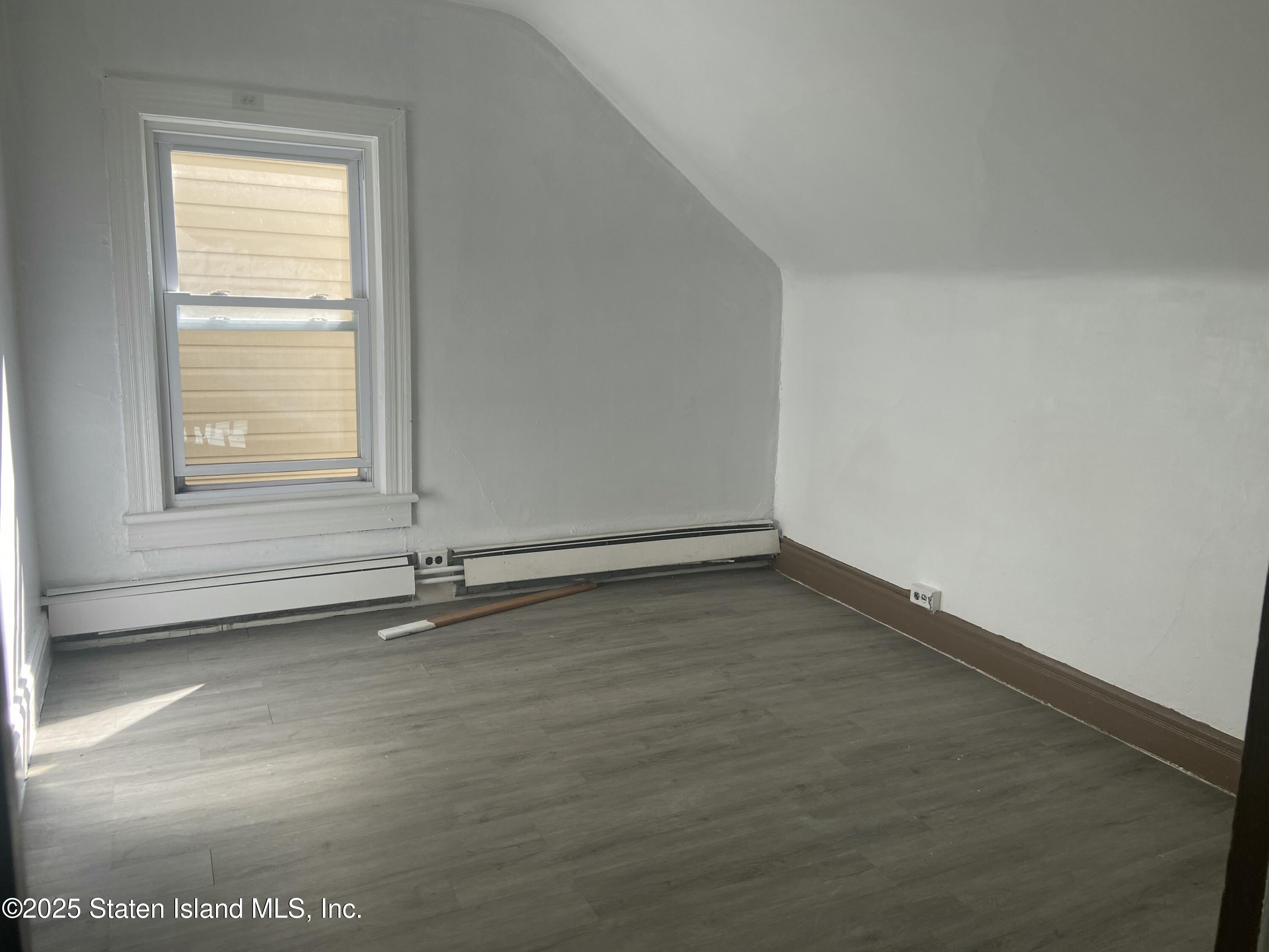 214 Bay Street, Staten Island, NY, 10301 image 11