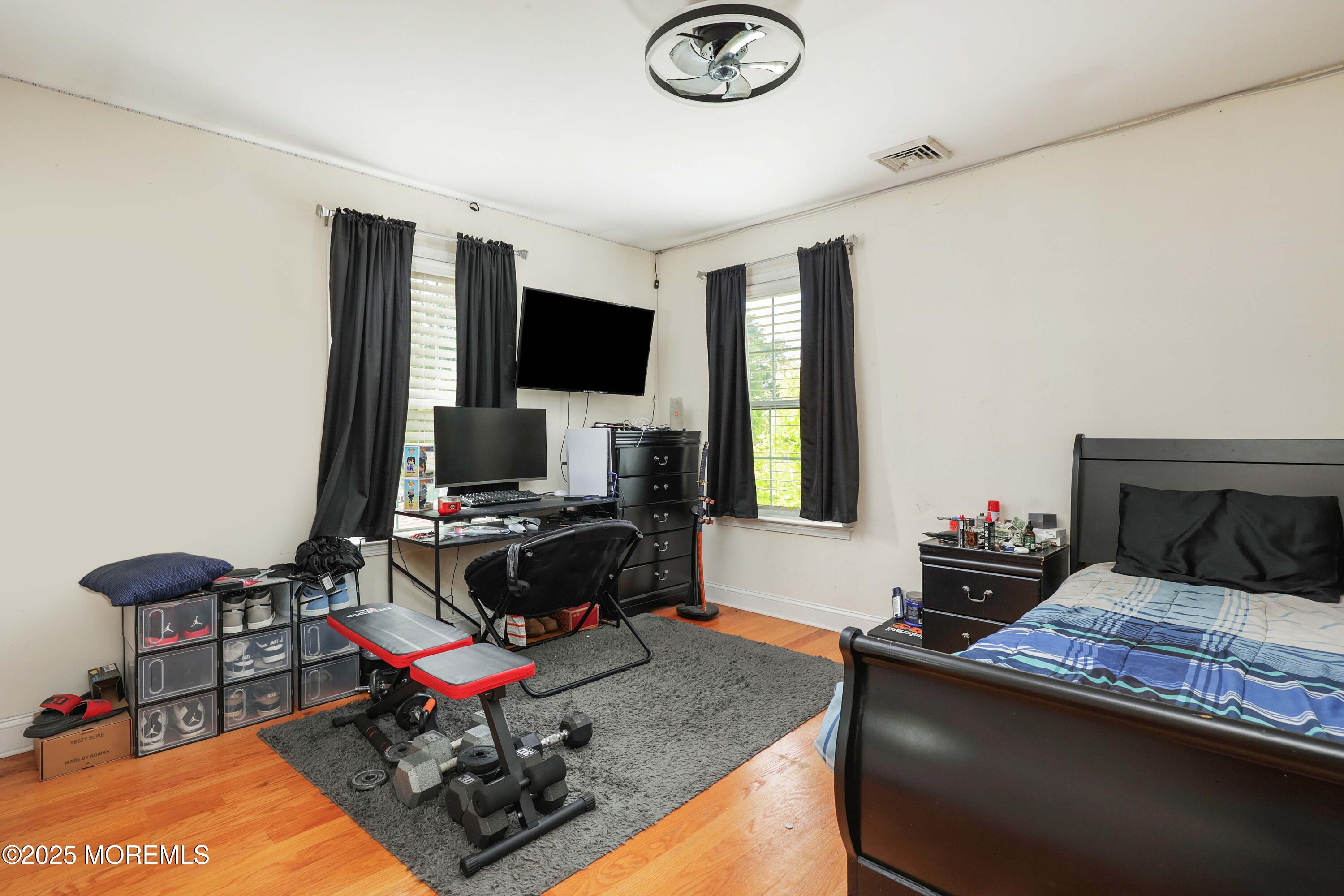 280 Linden Avenue, Middletown, NJ, 07748 image 16