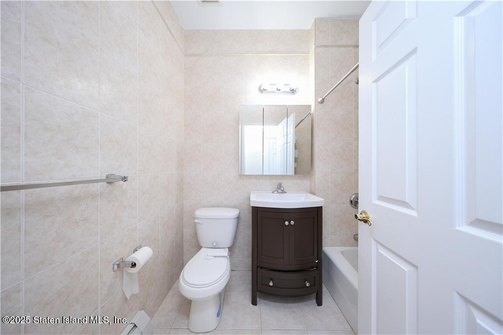 526 Avenue Z 2f, Brooklyn, NY, 11223 image 17