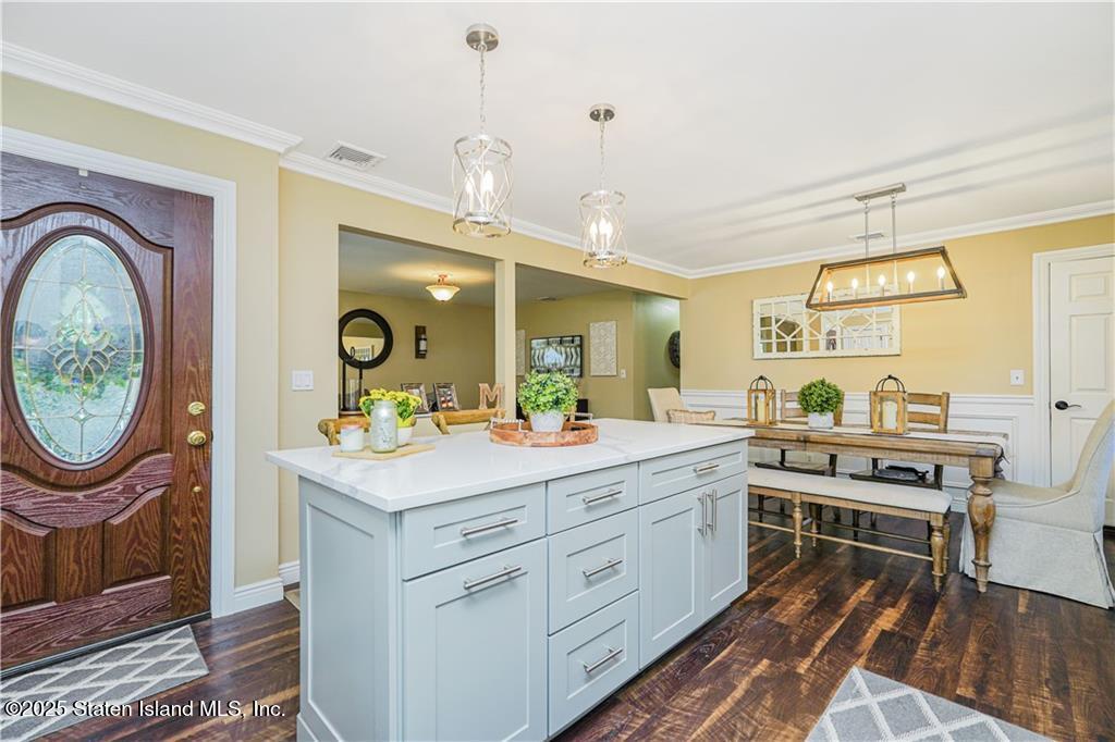 381 Burgher Avenue, Staten Island, NY, 10305 image 16