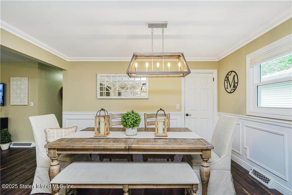 381 Burgher Avenue, Staten Island, NY, 10305 image 17