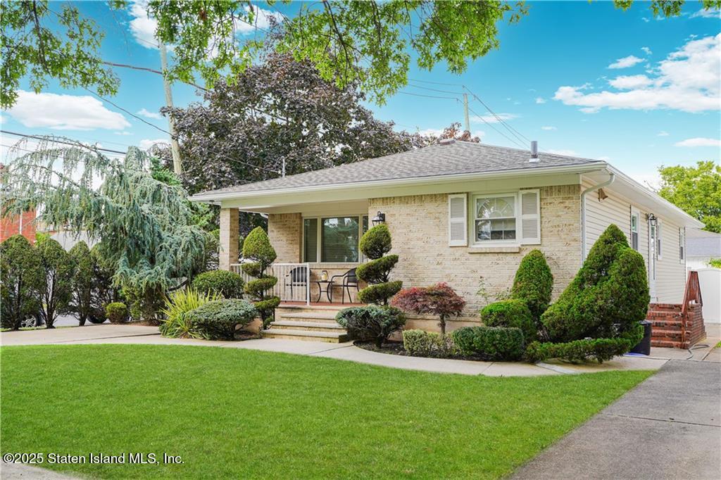 381 Burgher Avenue, Staten Island, NY, 10305 image 31