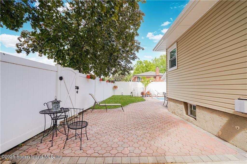 381 Burgher Avenue, Staten Island, NY, 10305 image 32