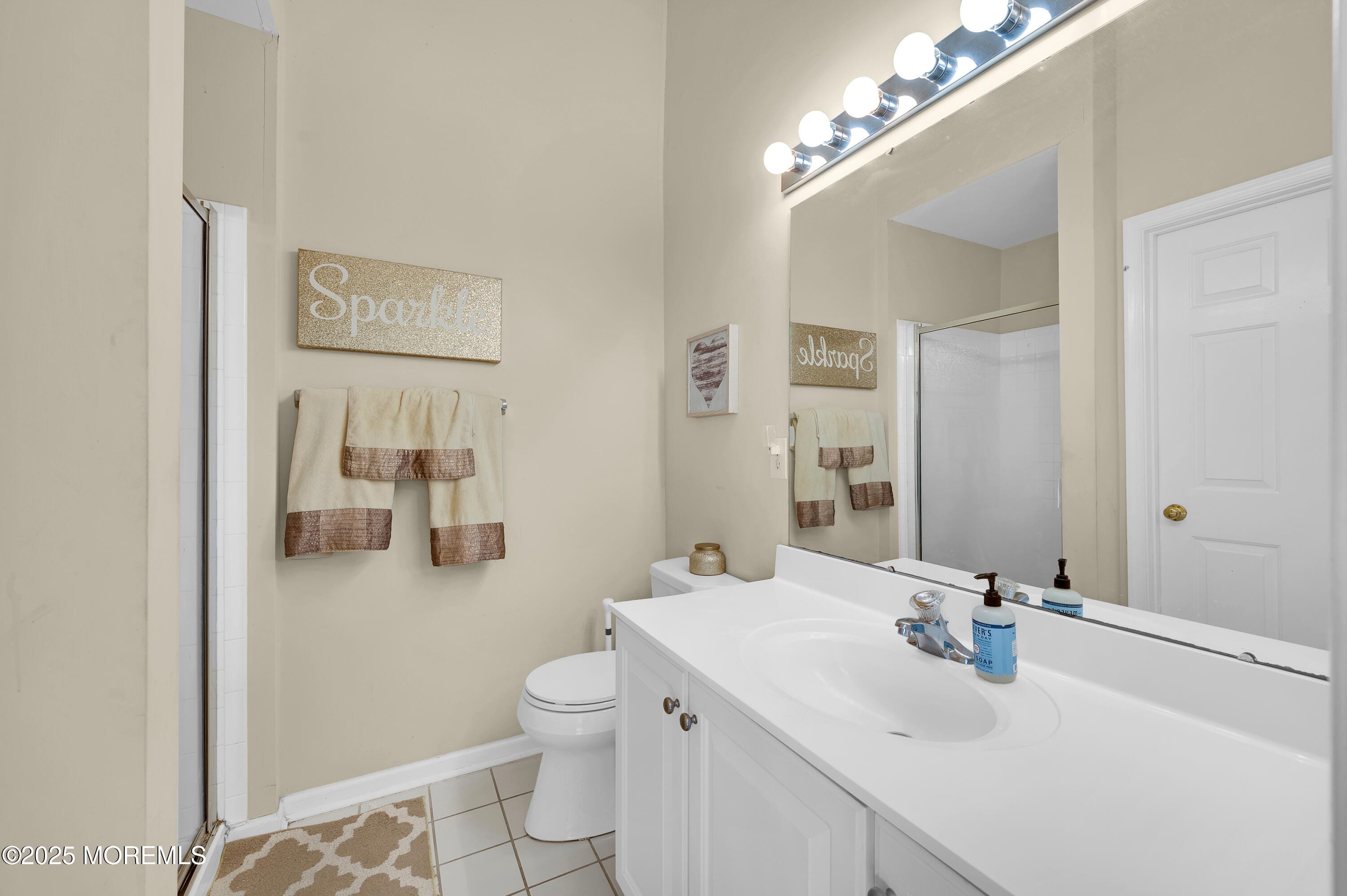 8 Abby Road, Farmingdale, NJ, 07727 image 20