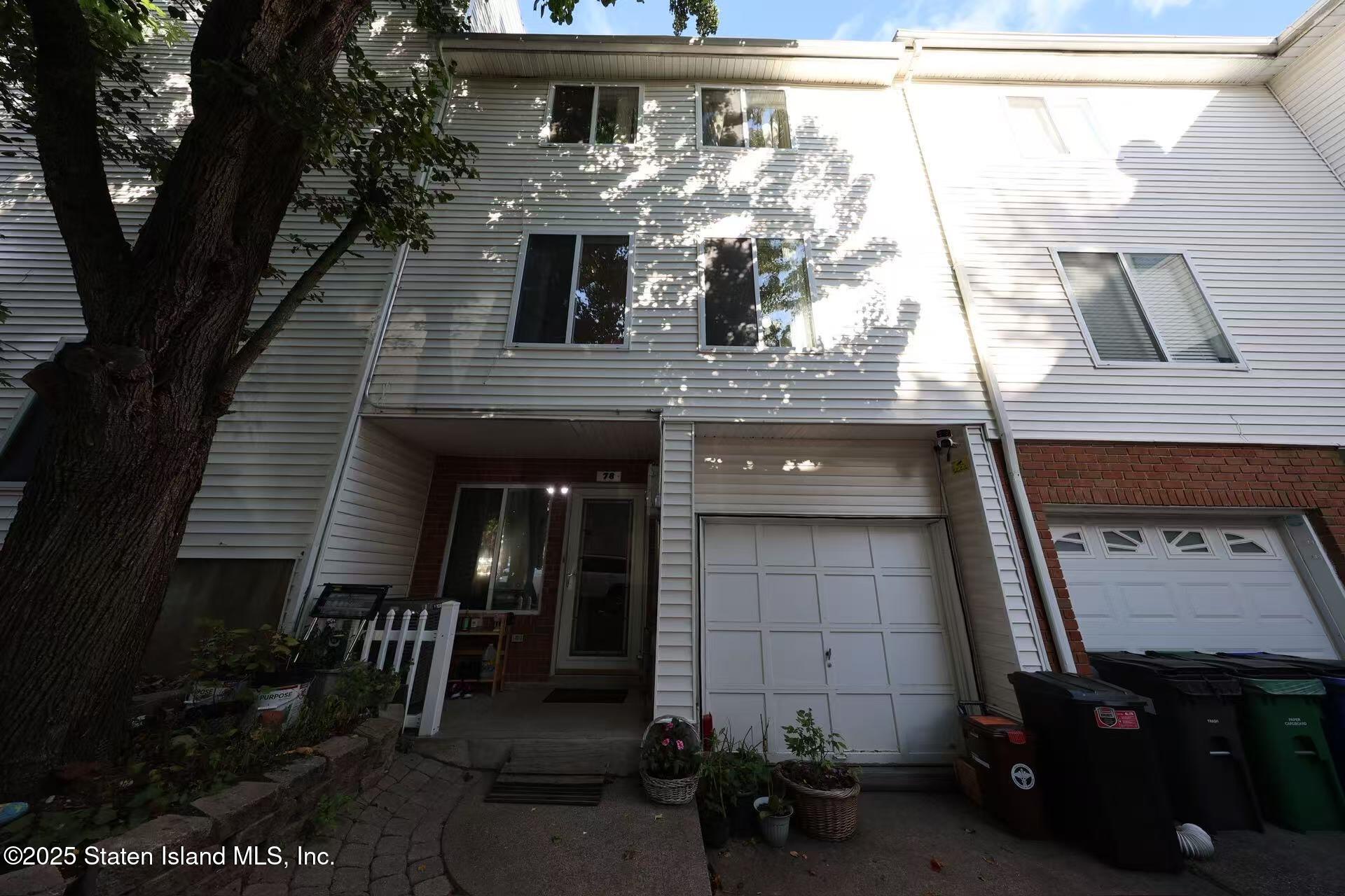 78 Emily Lane, Staten Island, NY, 10312